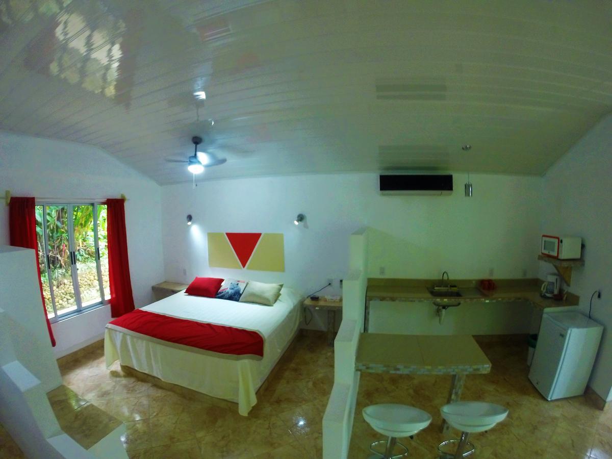 Tropical Paradise Bungalows Pital  Exterior photo